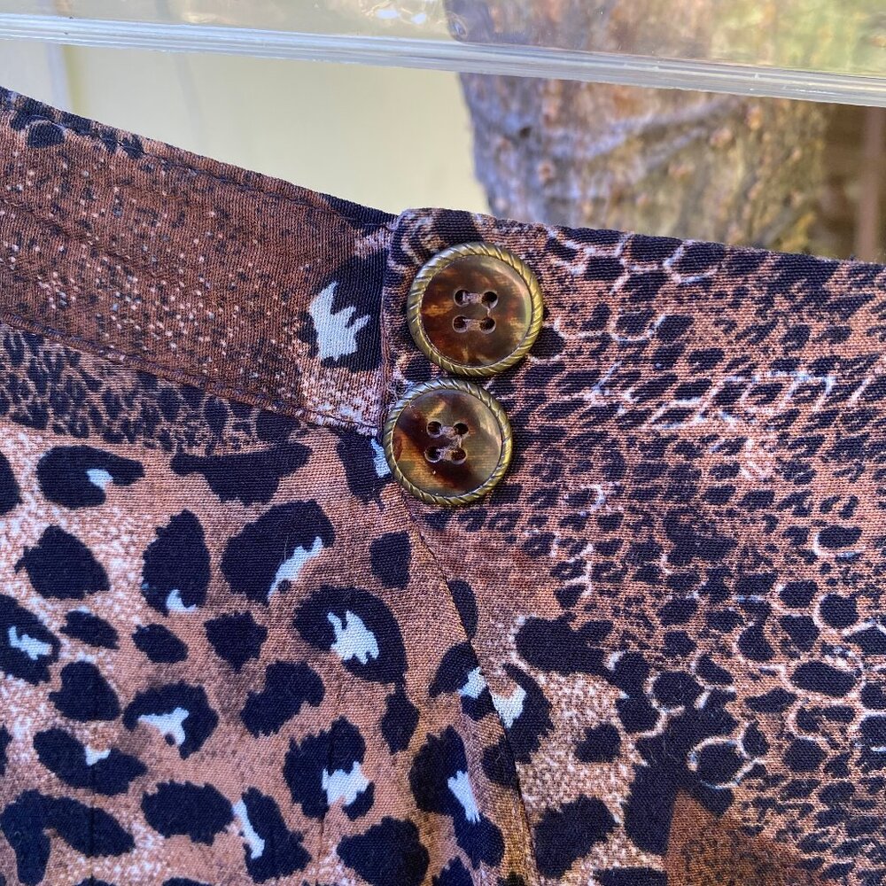 Women's Apostrophe Skort Size Large Animal Print - Picture 4 of 7
